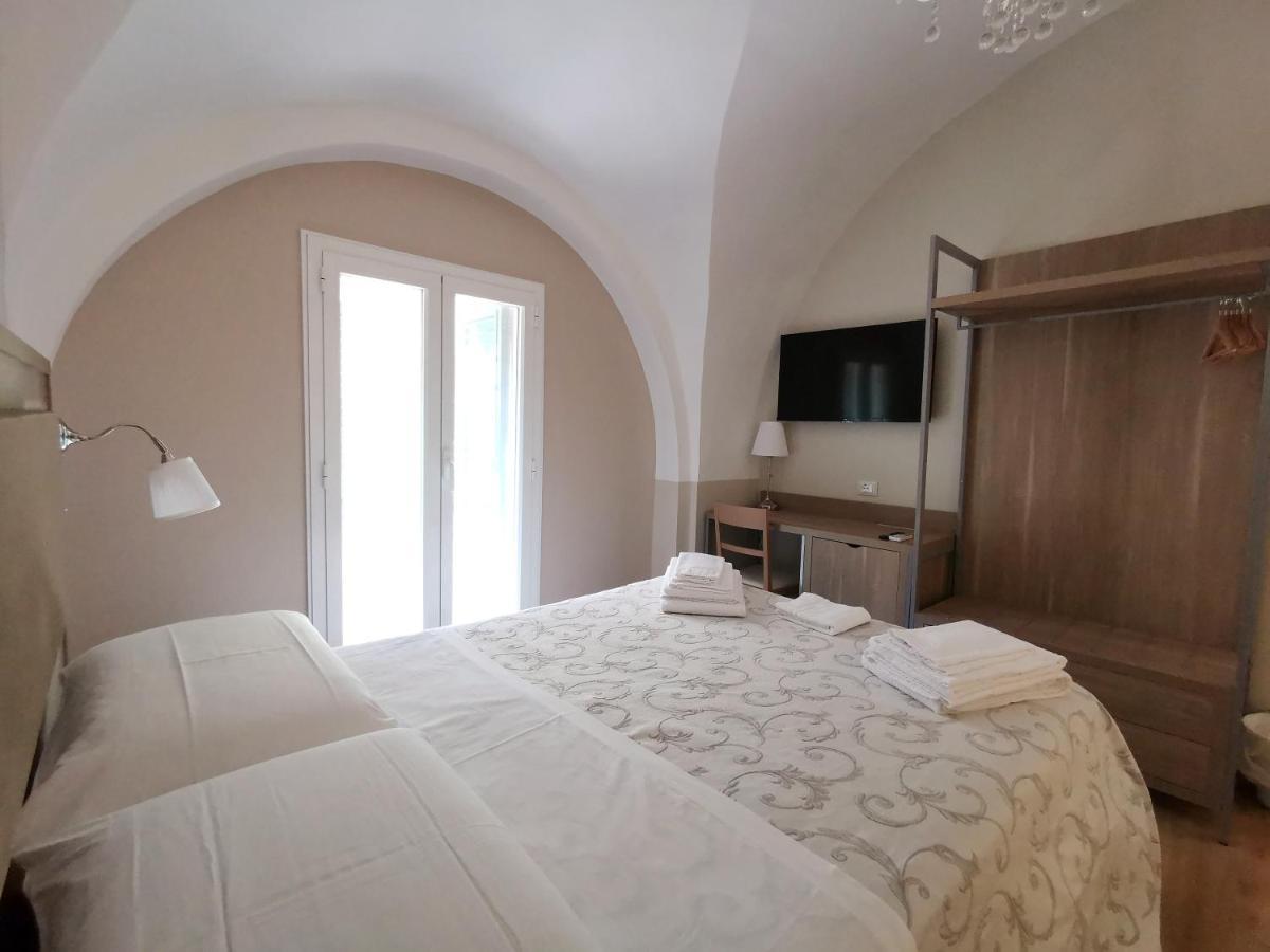 Opera Relais 85 Bed & Breakfast Messina Luaran gambar